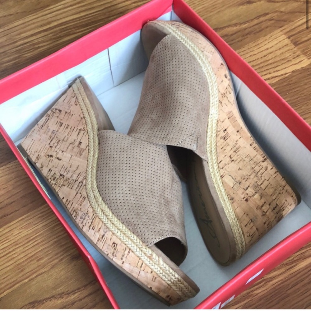 American Rag Festival Wedges